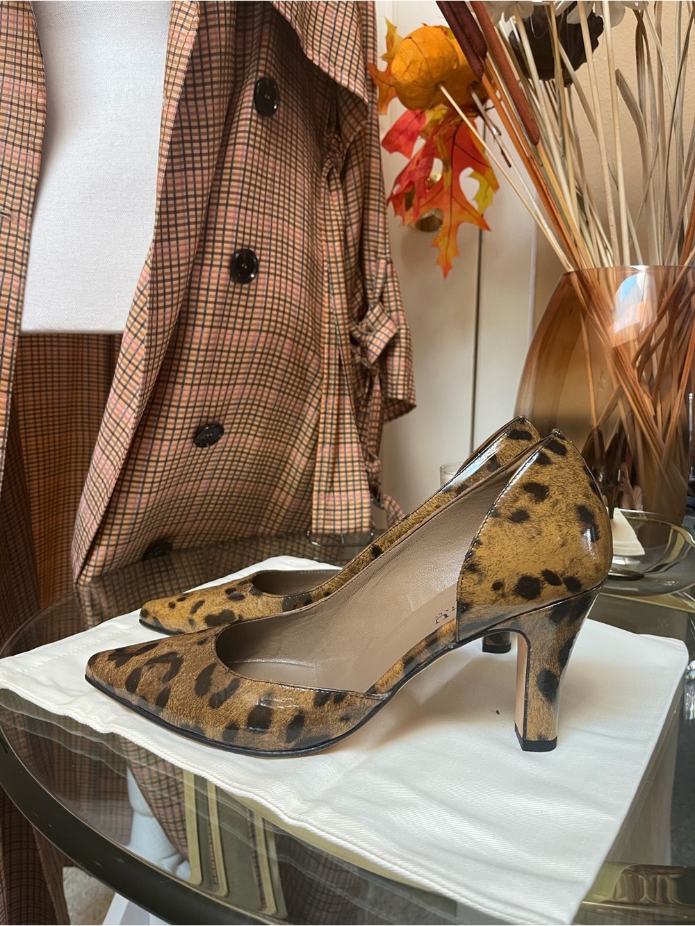Anyi Lu Leopard Print Pumps Size 40 Made In Italy Pointed Toe Heels $395